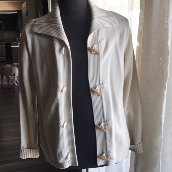 L.L. Bean sweater - Picture 1 of 9